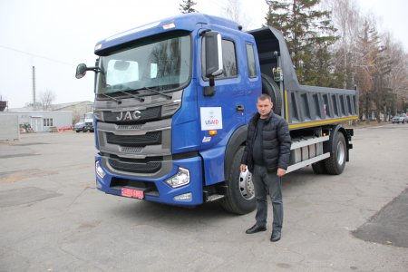 Новий 12-ти тонний самоскид поповнив автопарк «Полтаватеплоенерго»
