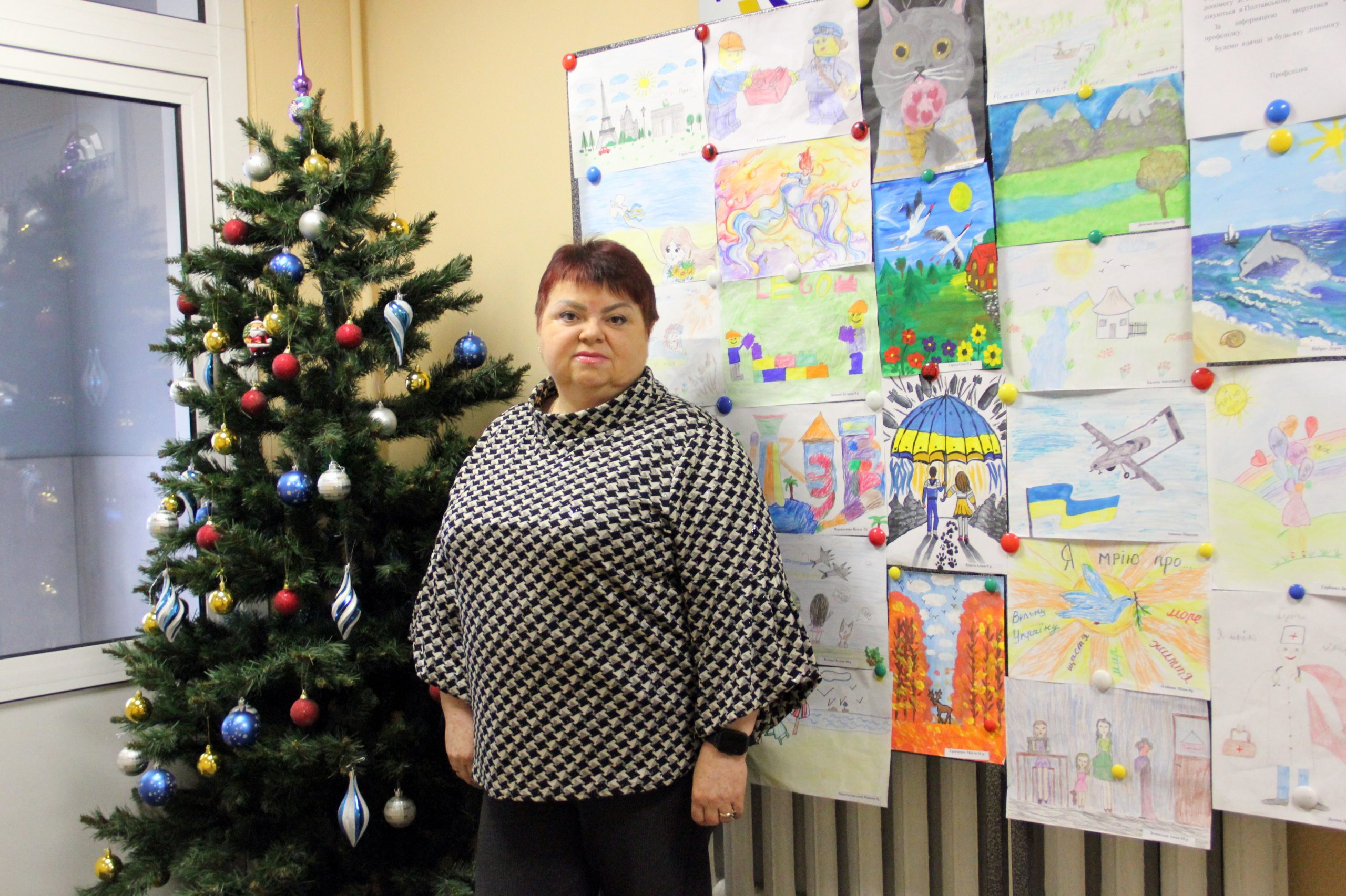 Солодощі від Святого Миколая отримали в дарунок діти полтавських теплоенергетиків за художню майстерність